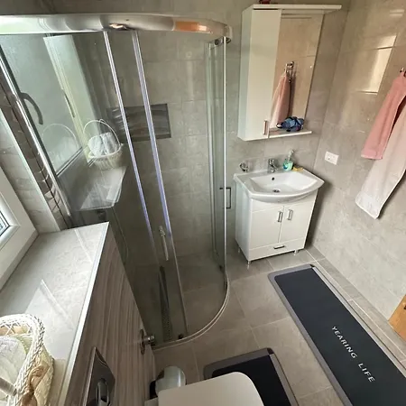 Apartment Delta *