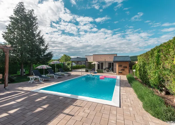 Delta Lägenhet Bihać